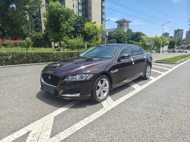 JAGUAR XFL