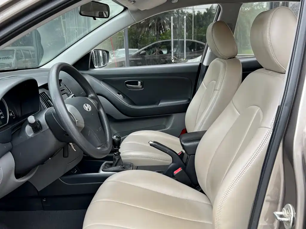Hyundai Elantra 2011 1.6L MT Comfort