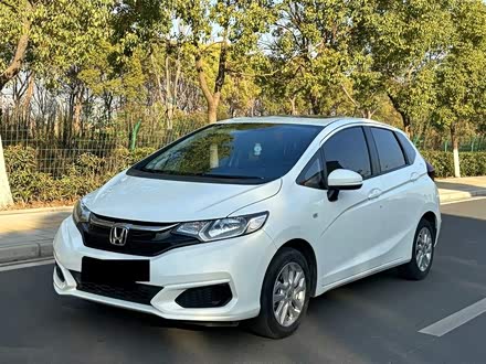 飞度 2018款 1.5L CVT舒适天窗版