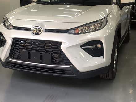 威兰达 2022款 2.0L CVT四驱豪华版