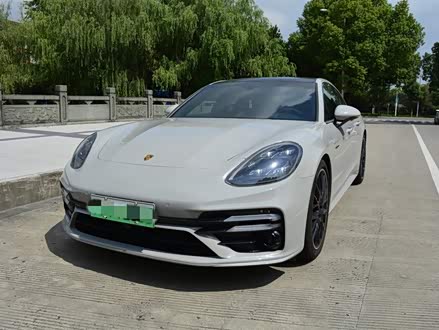 Panamera新能源 2022款 Panamera 4 E-Hybrid 行政加长铂金版 2.9T