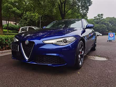 Giulia朱丽叶 2020款 2.0T 280HP 豪华版