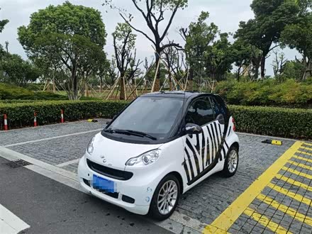 smart fortwo 2010款 1.0 硬顶 pure版