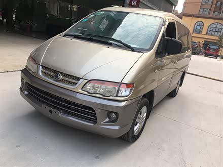 菱智 2013款 V3 1.5L 7座标准型II