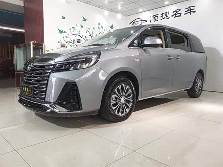 别克GL8 2022款 陆上公务舱 652T 智慧尊贵型