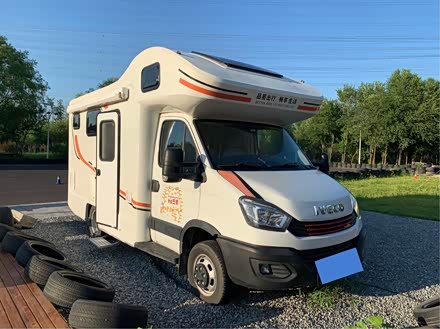 依维柯欧胜C型旅居房车 2018款 3.0T 手动