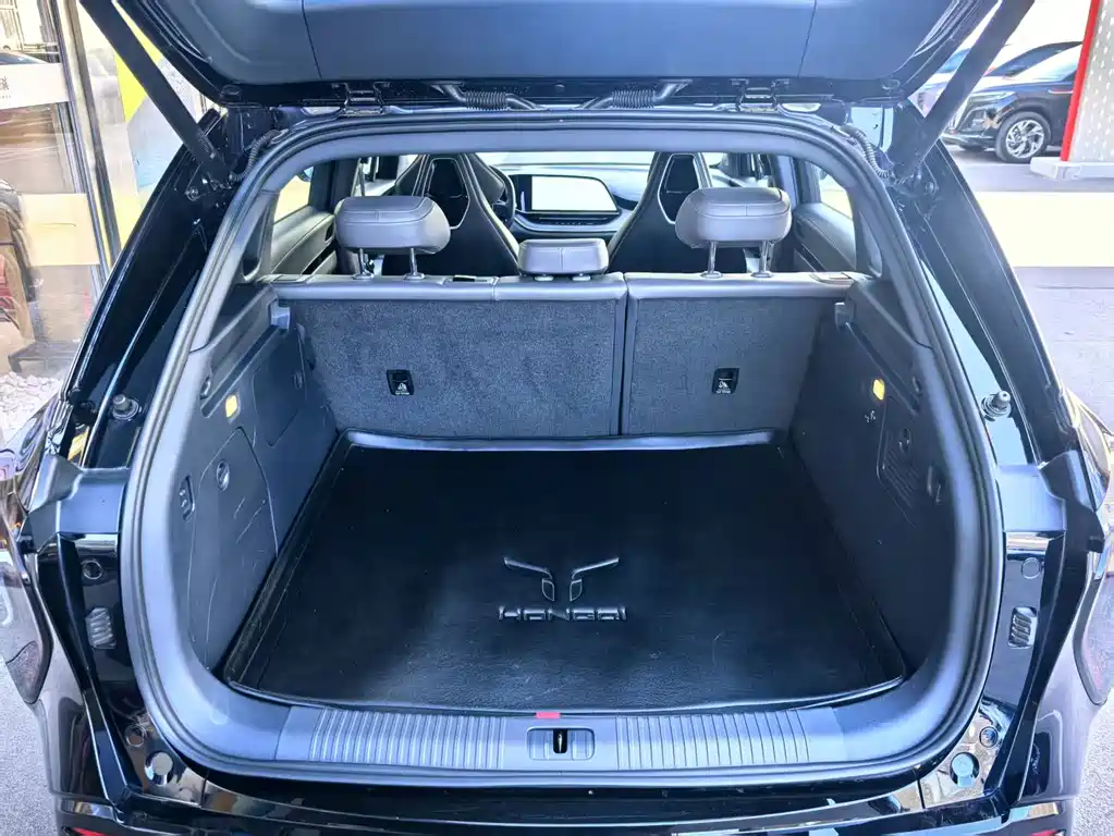 Hongqi HONGQI TIANGONG 08