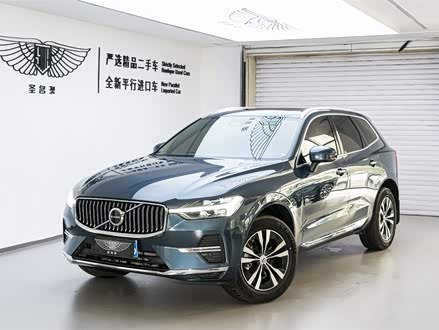 沃尔沃XC60 2022款 B5 四驱智逸豪华版