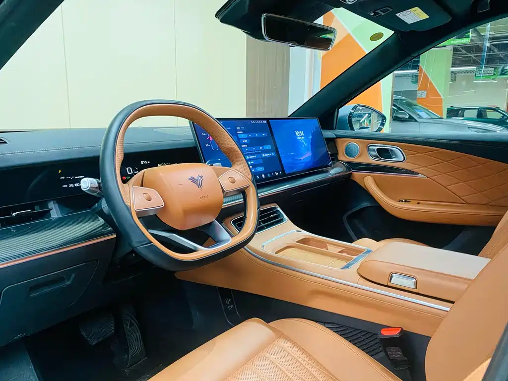 NEZHA AUTOMOBILE NEZHA L