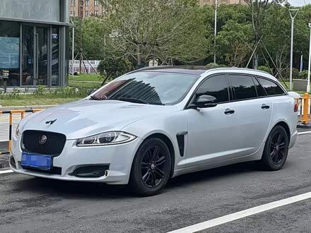 捷豹XF 2015款 XF 2.0T Sportbrake 风华版