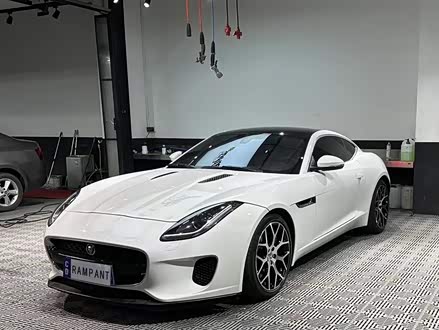 捷豹F-TYPE 2019款 2.0T 硬顶版