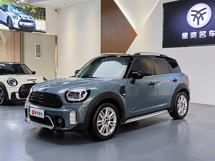 MINI COUNTRYMAN 2022款 1.5T COOPER ALL4 鉴赏家