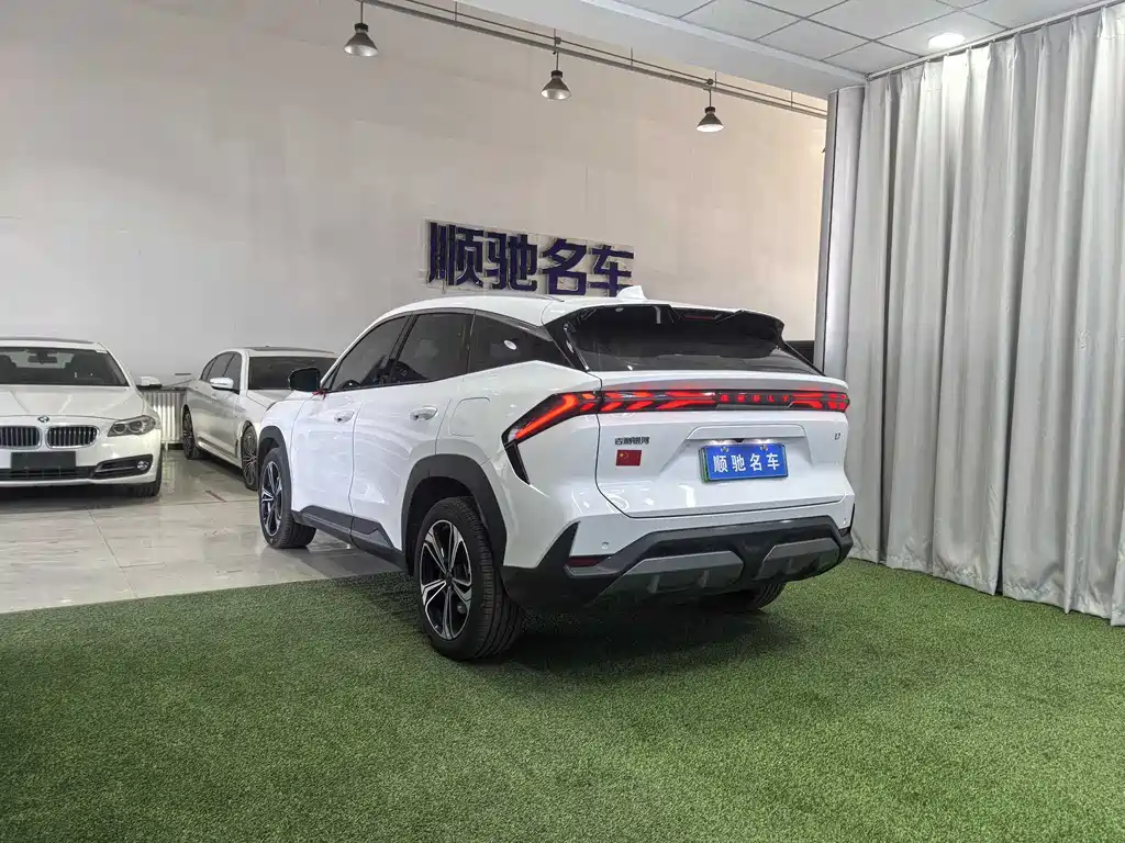 GEELY GALAXY GALAXY L7