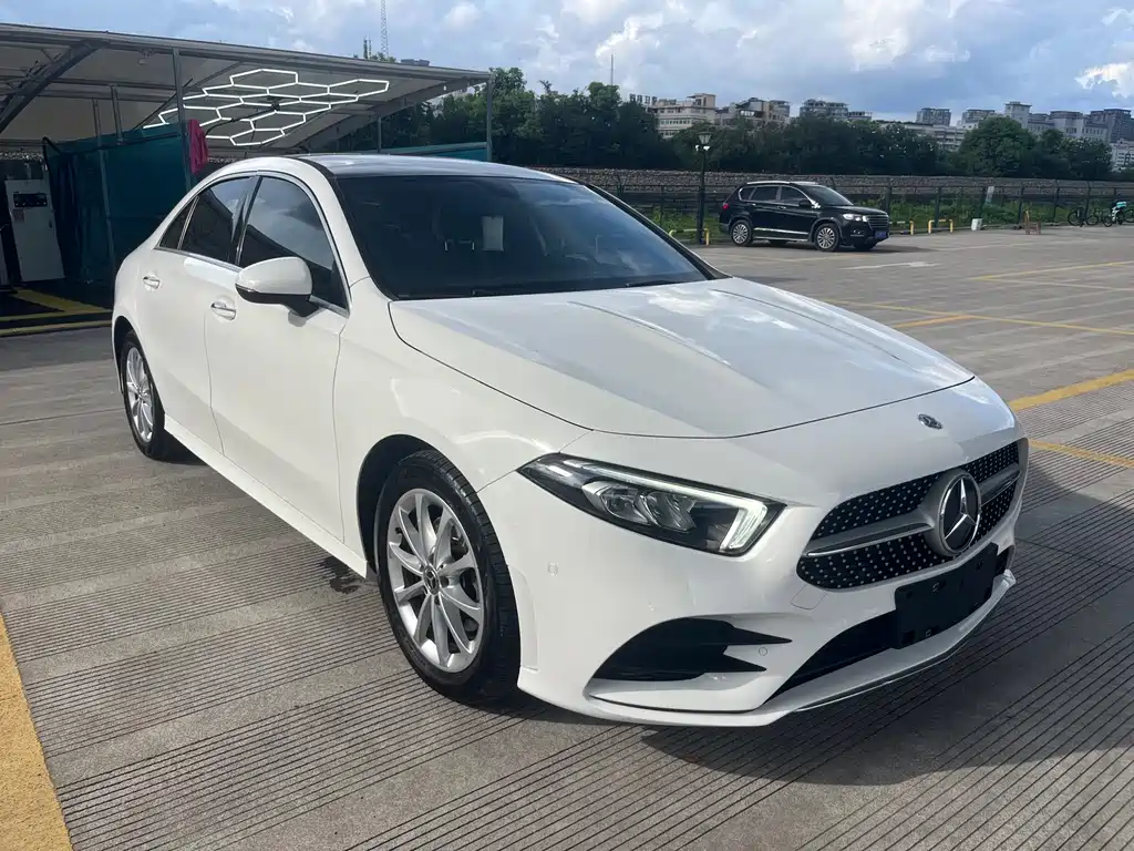 MERCEDES-BENZ A CLASS