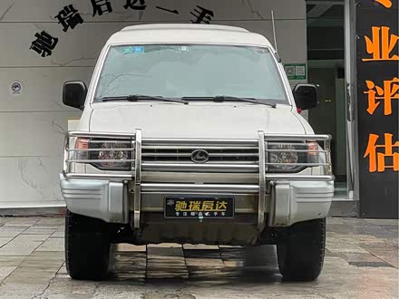 猎豹6481 2009款 2.2L 手动四驱