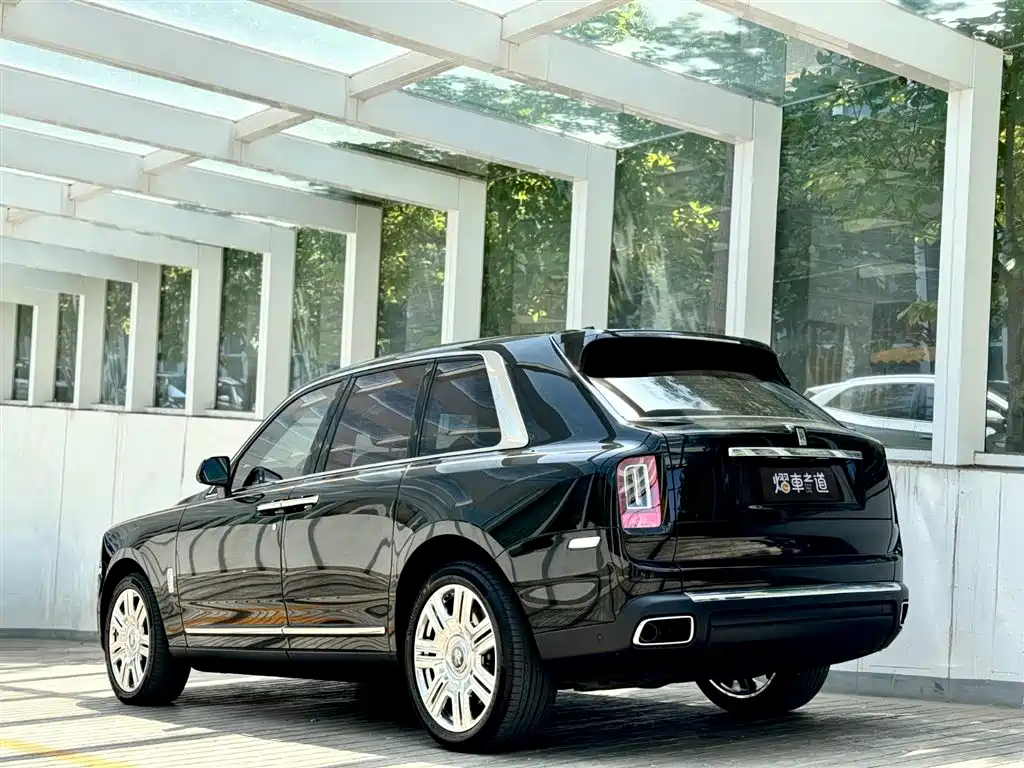 ROLLS-ROYCE CULLINAN