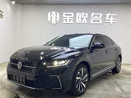 帕萨特 2022款 330TSI 星空豪华版
