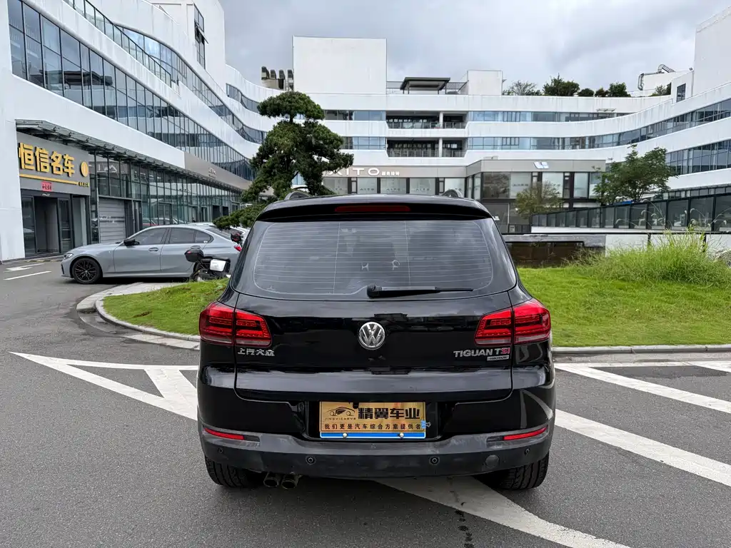 Volkswagen Tiguan 2013 1.8TSI AT Luxury