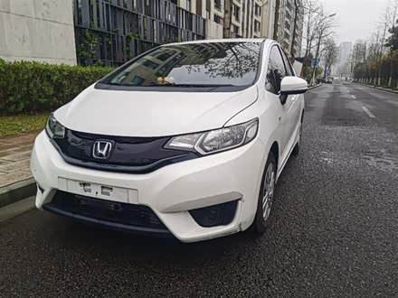 飞度 2016款 1.5L LXS CVT舒适天窗版