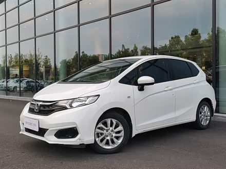 飞度 2018款 1.5L CVT舒适天窗版