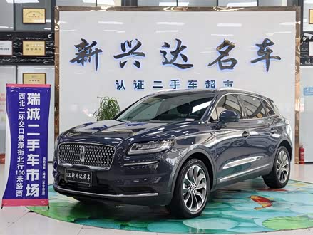 航海家 2021款 2.0T 四驱尊享版