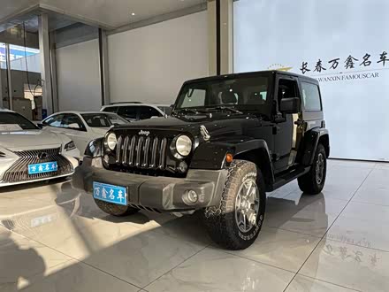 牧马人 2013款 3.6L Sahara 两门版