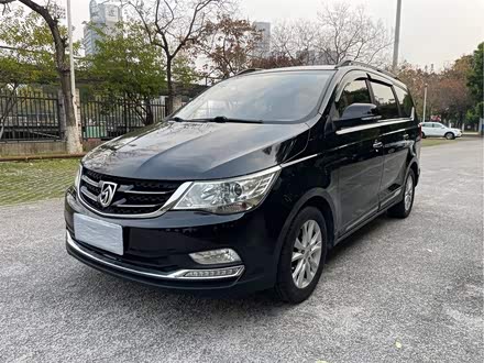 宝骏730 2016款 1.8L 手动豪华型 7座