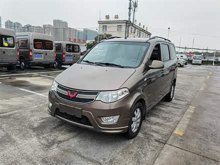 五菱宏光 2014款 1.5L S标准型