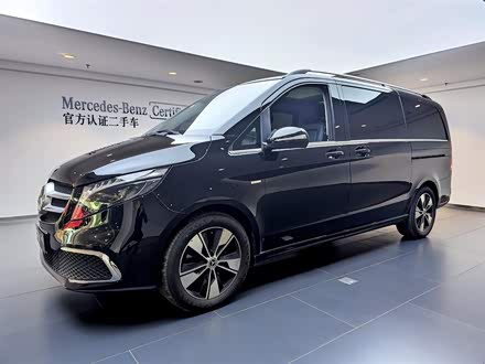 奔驰V级 2022款 V 260 尊贵版