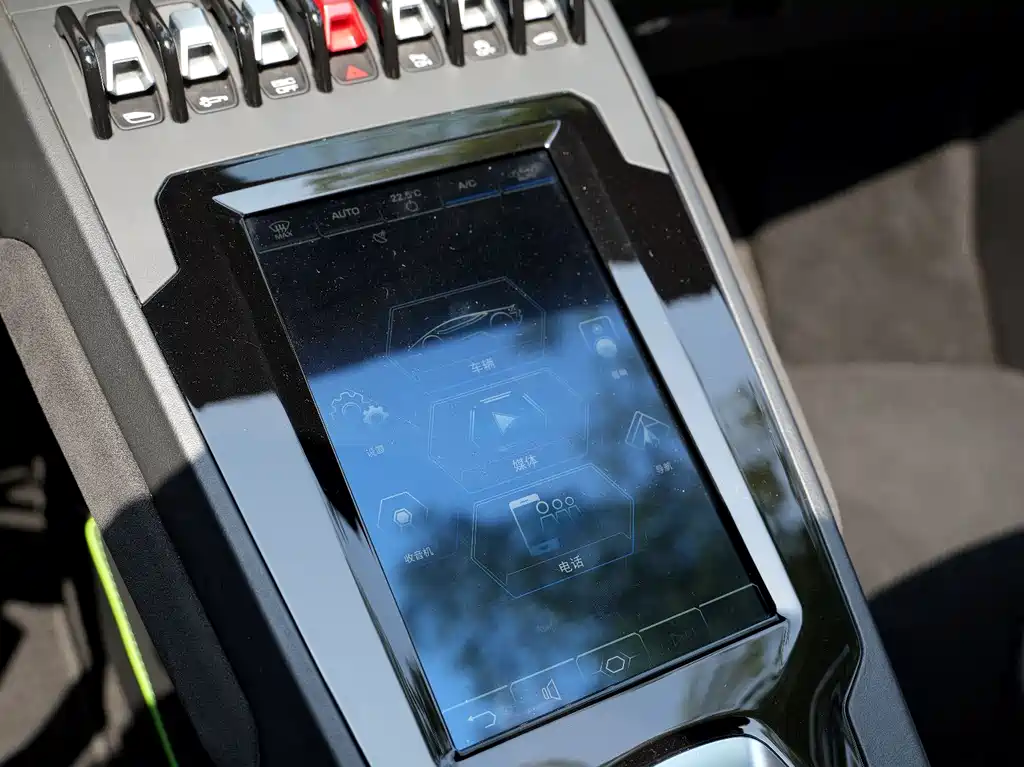 LAMBORGHINI HURACÁN