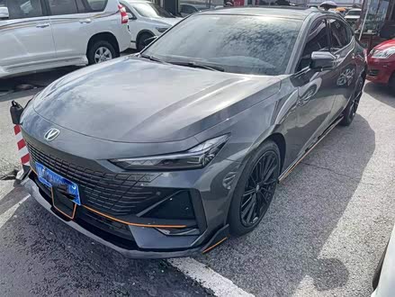 长安UNI-V 2023款 1.5T 运动版
