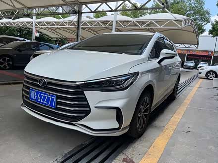 宋MAX 2021款 升级版 1.5T 自动豪华型 7座