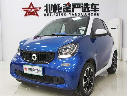 smart fortwo 2015款 1.0L 52千瓦硬顶激情版