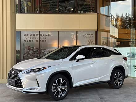 雷克萨斯RX 2020款 改款 300 四驱典雅版