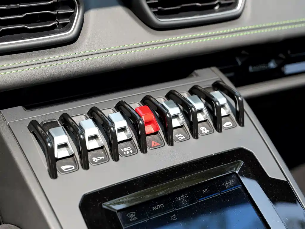 LAMBORGHINI HURACÁN