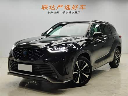 皇冠陆放 2021款 2.5L HEV四驱旗舰版