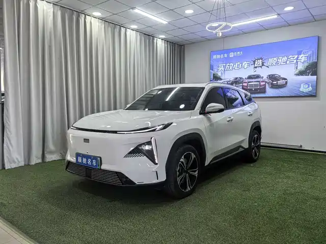 GEELY GALAXY GALAXY L7 2024