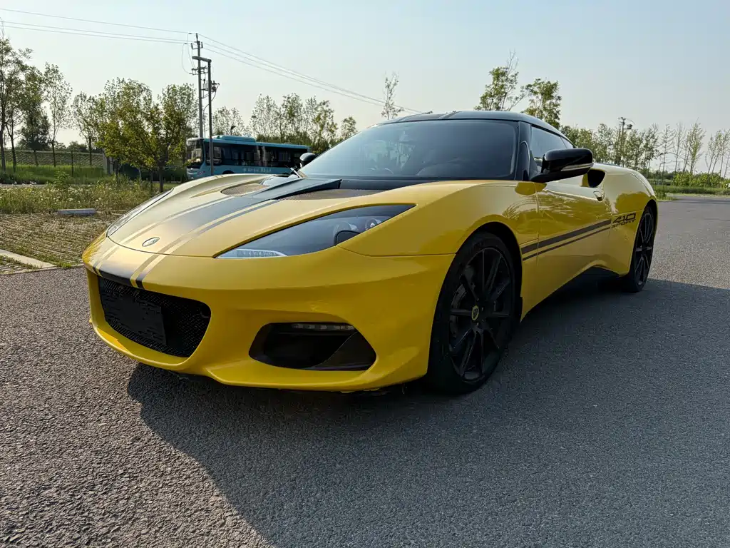 LOTUS SPORTS CAR EVORA