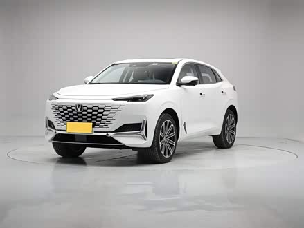 长安UNI-K 2023款 2.0T 两驱悦领型