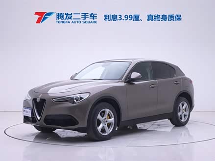 Stelvio斯坦维 2017款 2.0T 200HP 精英版