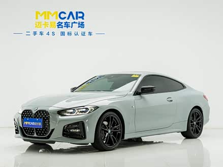 宝马4系 2022款 改款 425i M运动曜夜套装