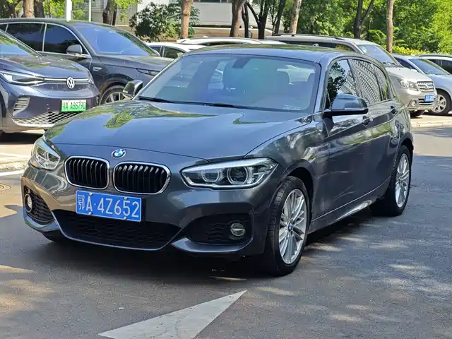 BMW  1 SERIES 2018