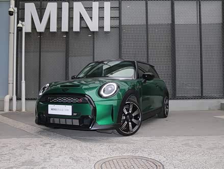 MINI 2022款 2.0T COOPER S 艺术家