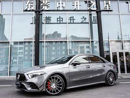 奔驰A级AMG 2022款 AMG A 35 L 4MATIC