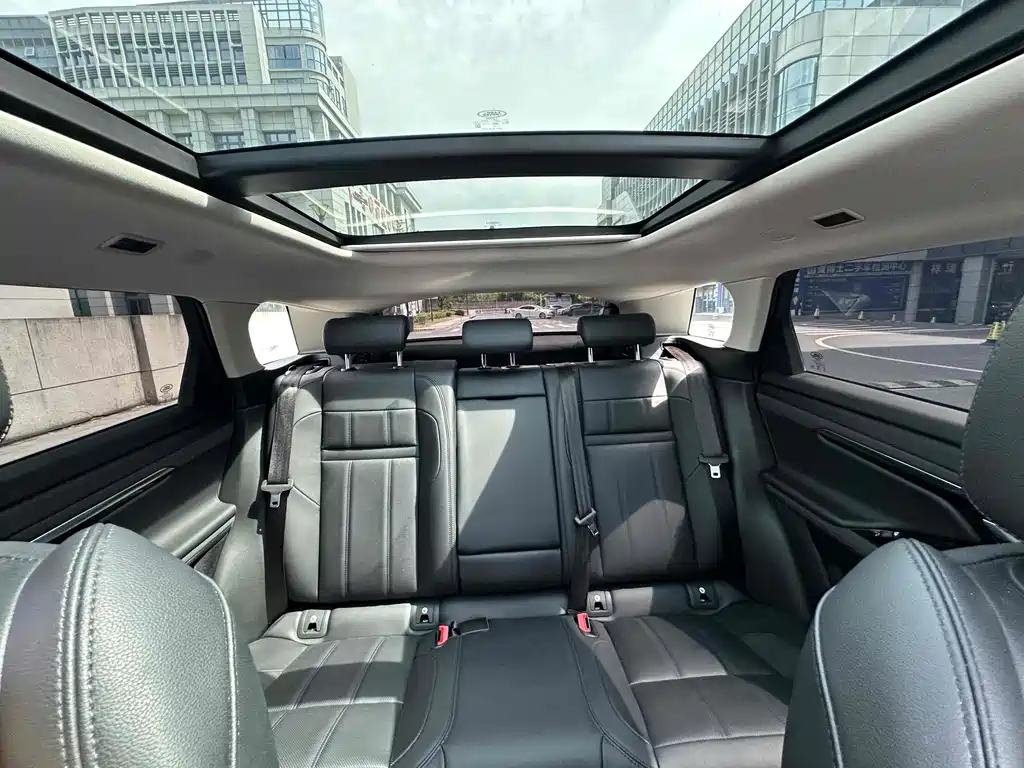 LAND ROVER RANGE ROVER AURORA