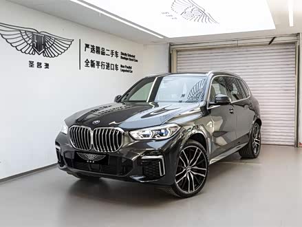 宝马X5 2022款 xDrive 40Li 尊享型M运动套装