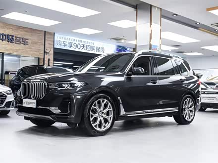 宝马X7 2021款 改款 xDrive40i 领先型豪华套装