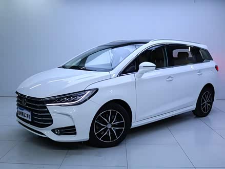 宋MAX 2018款 1.5T 自动智联精英型 6座