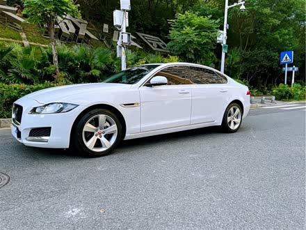 捷豹XFL 2020款 XFL 2.0T P200 两驱精英版
