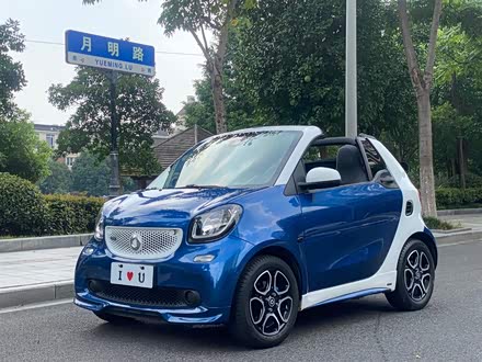 smart fortwo 2016款 0.9T 66千瓦敞篷先锋版